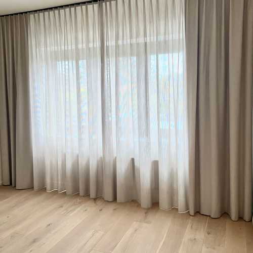 Oknova raamdecoratie