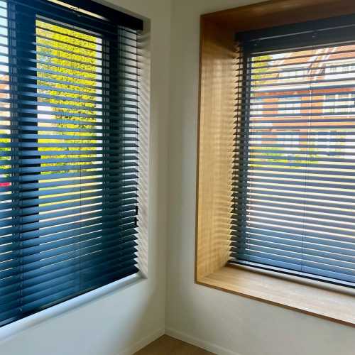 Oknova raamdecoratie